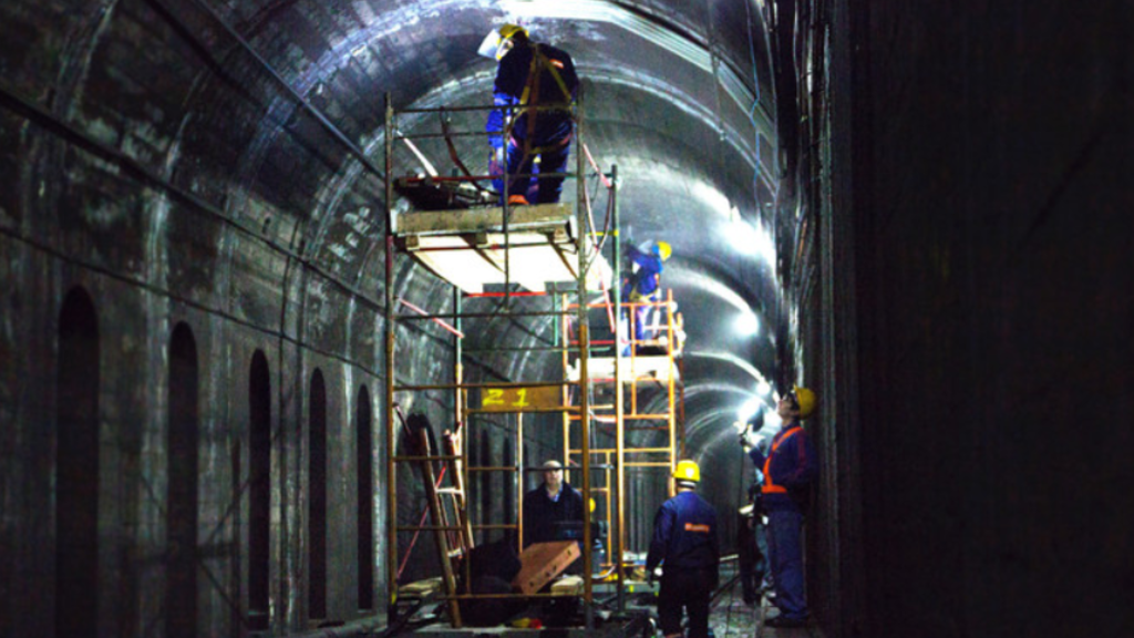 Subte, Línea B, Subterráneos de Buenos Aires, Licitación, Obras eléctricas, Modernización, Transporte público, Infraestructura ferroviaria, CRRC, Renovación de flota,