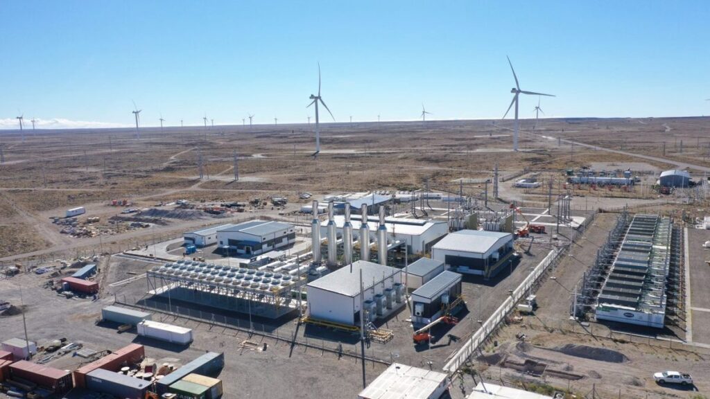 YPF, Manantiales Behr, Rovella Capital, Proyecto Andes, hidrocarburos, petróleo, gas natural, Chubut,