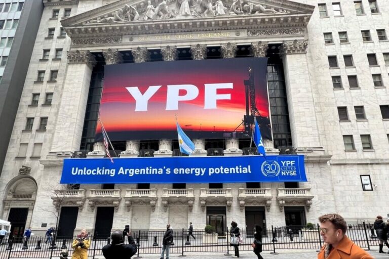 YPF, Burford Capital, juicio YPF, desacato, Justicia de Estados Unidos, Loretta Preska, nacionalización de YPF, Procuración del Tesoro,