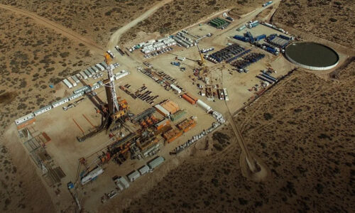 Vaca Muerta, shale oil, producción petrolera, infraestructura energética, ductos, exportaciones de petróleo, Rystad Energy, Cuenca Neuquina, Vaca Muerta Oil Sur,