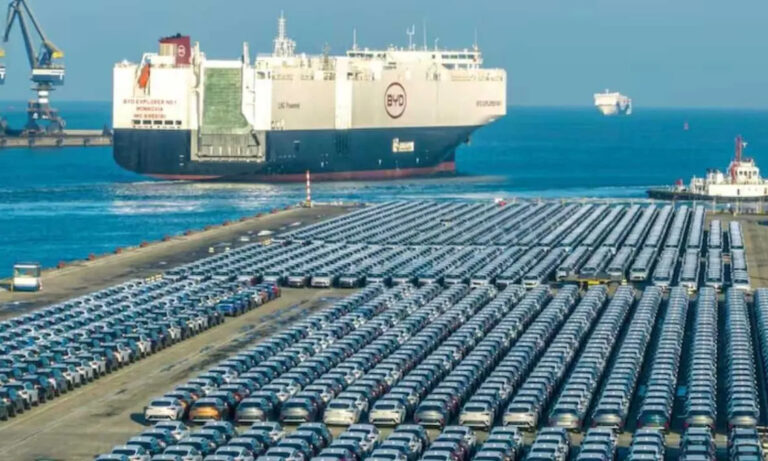 BYD se prepara para dar un paso inédito en el país con la llegada de uno de los barcos de su propia flota