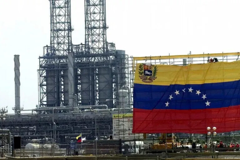 Venezuela, petróleo, energía, industria petrolera, apertura económica, inversión privada, PDVSA, Asamblea Nacional, legislación energética, Estados Unidos