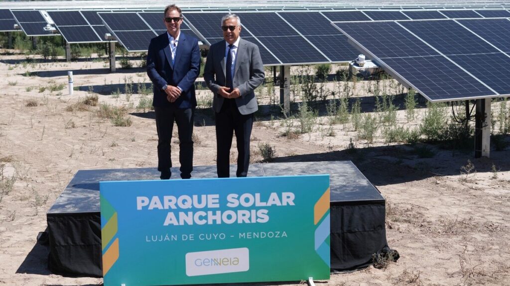 Energías renovables, Energía solar, Mendoza, Luján de Cuyo, parque solar, Genneia, Generación eléctrica, Cambio climático, Mercado eléctrico, 