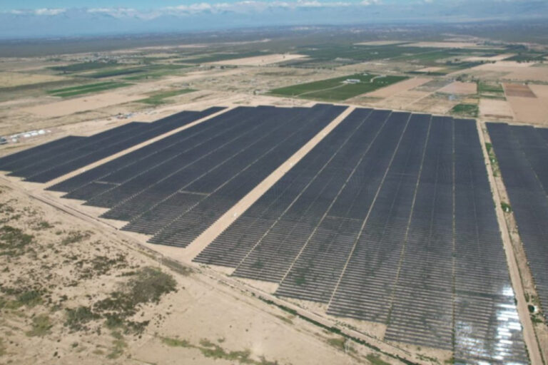 Energías renovables, Energía solar, Mendoza, Luján de Cuyo, Inversión energética, MATER, Transición energética, Generación eléctrica, Cambio climático, Infraestructura energética, Mercado eléctrico, Descarbonización