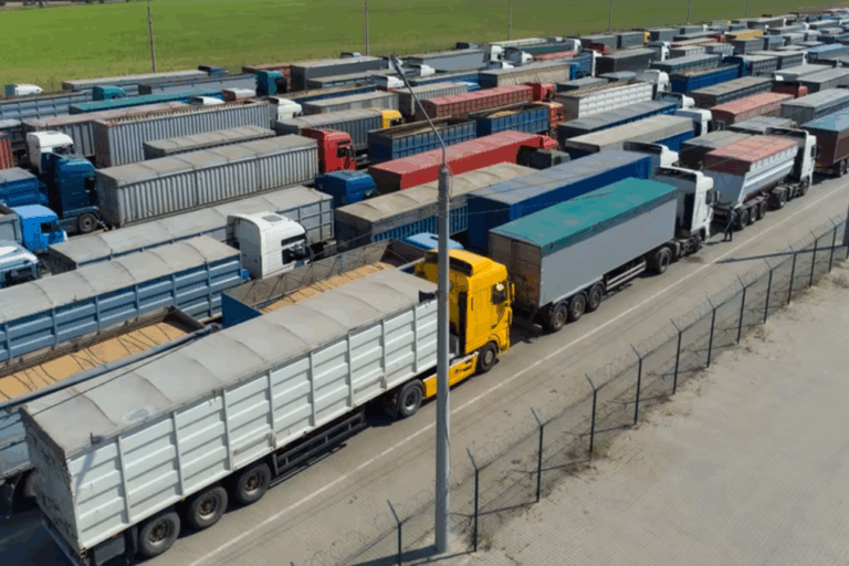 transporte de cargas, costos logísticos, FADEEAC, CEDOL, UTN, autotransporte, logística, paritarias, combustible, gasoil,