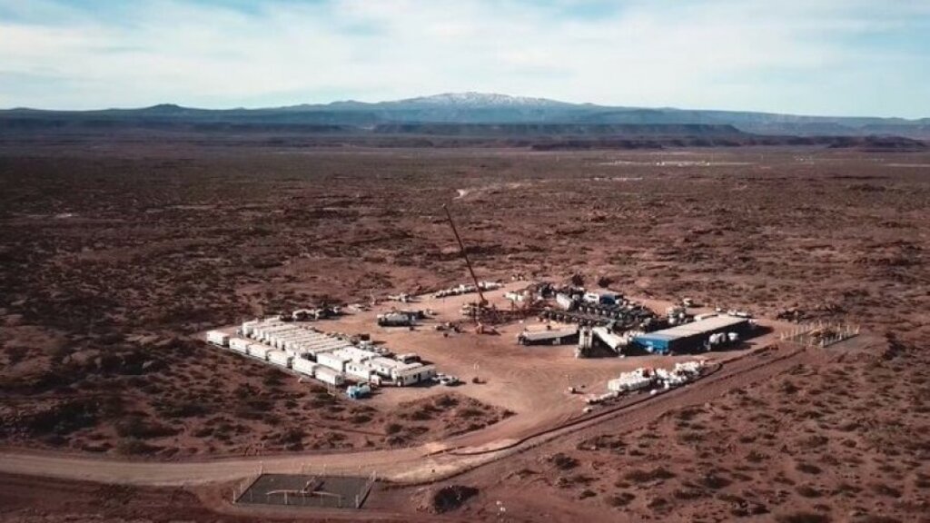 Interoil, petróleo, gas, Vaca Muerta, Neuquén, Chubut, Santa Cruz, Bajo del Toro Este, GyP, Selva María Oil, cuenca neuquina,