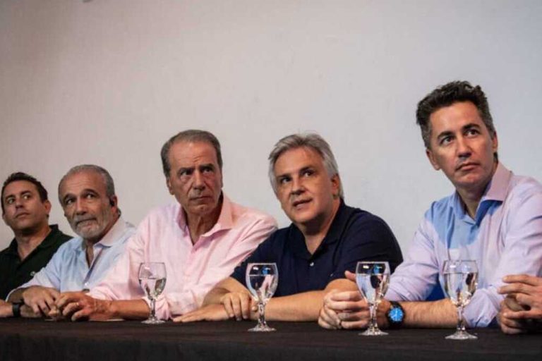 EPEC, Córdoba, infraestructura eléctrica, estaciones transformadoras, energía eléctrica, red eléctrica, transmisión eléctrica, Siemens Energy, tecnología GIS, transición energética, infraestructura energética,