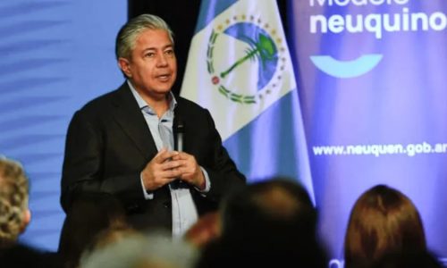 Neuquén, Rolando Figueroa, Vaca Muerta, GNL, regalías, YPF, Southern Energy, infraestructura vial, fideicomiso, rutas provinciales, Añelo,