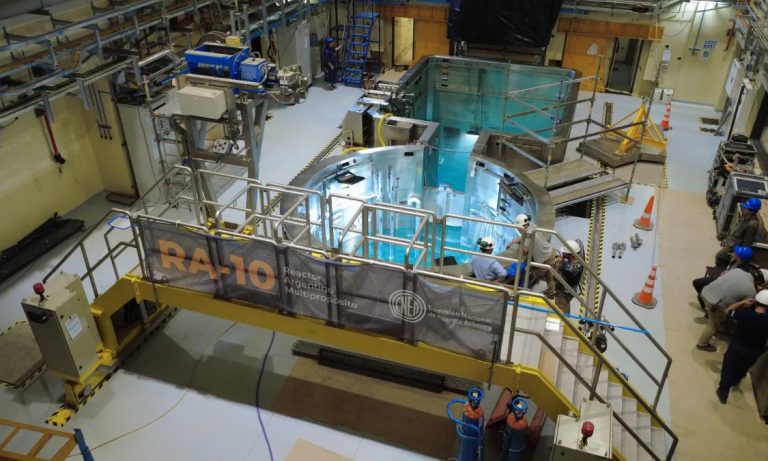 Reactor Argentino Multipropósito RA-10