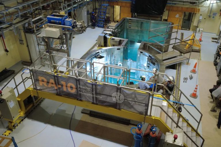 Reactor Argentino Multipropósito RA-10
