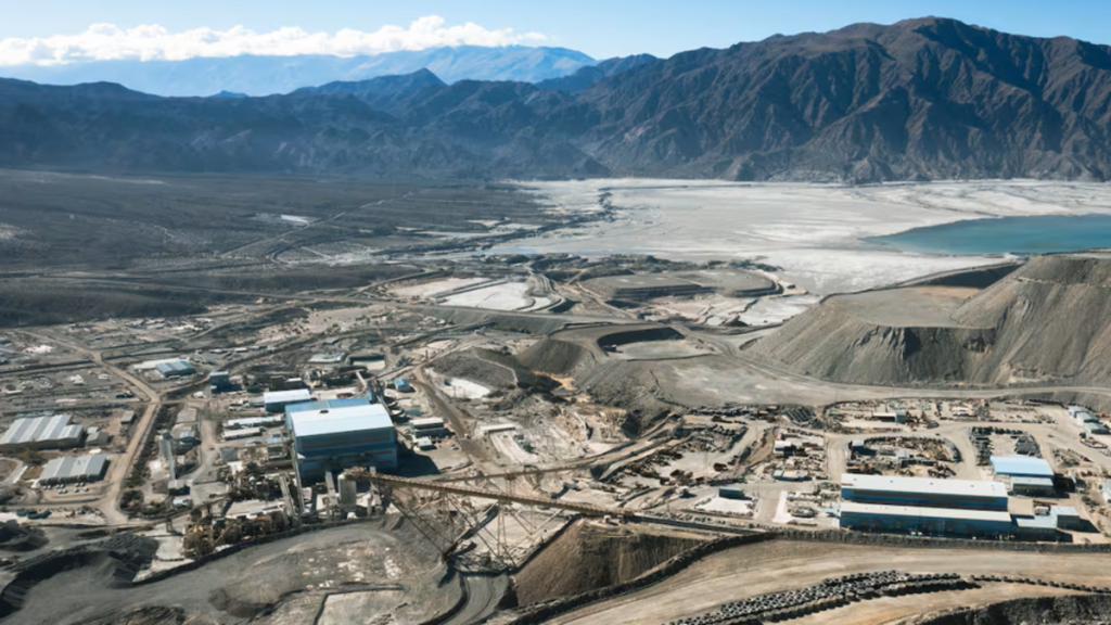 Glencore, El Pachón, MARA, minería argentina, cobre, San Juan, Catamarca, corrupción, licencia social, Ley de Glaciares, inversiones mineras, minería