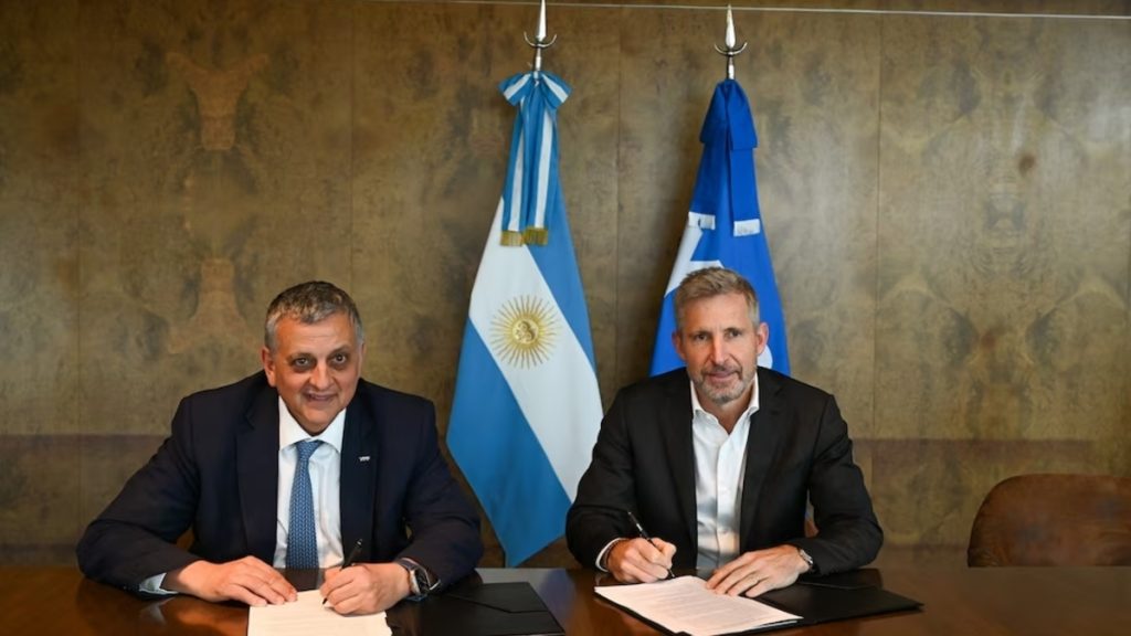 Entre Rios, YPF, Rogelio Frigerio, Horacio Marín 